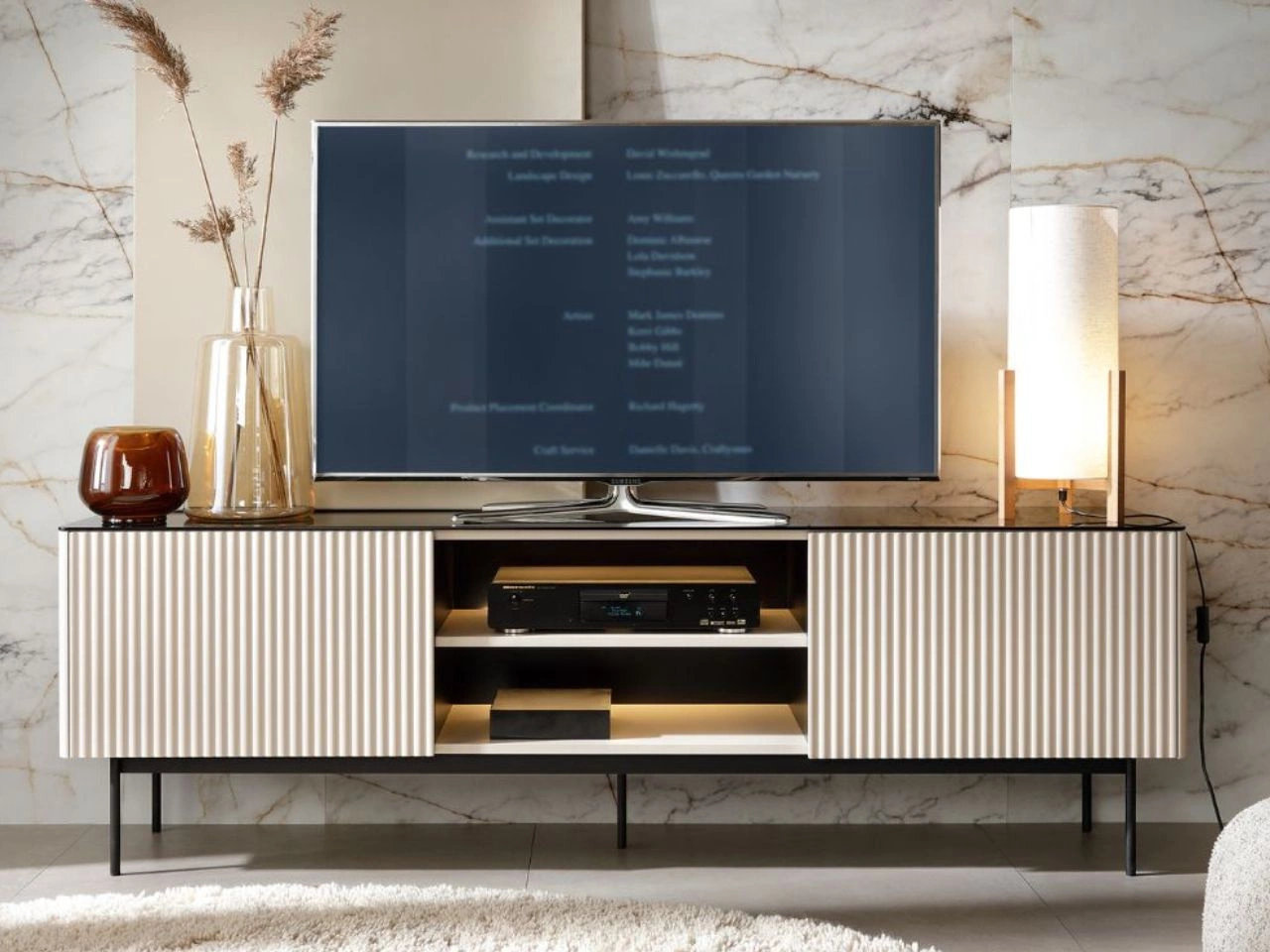 Zweittüriges TV-Lowboard für Wohnzimmer Auroé Kaschmir