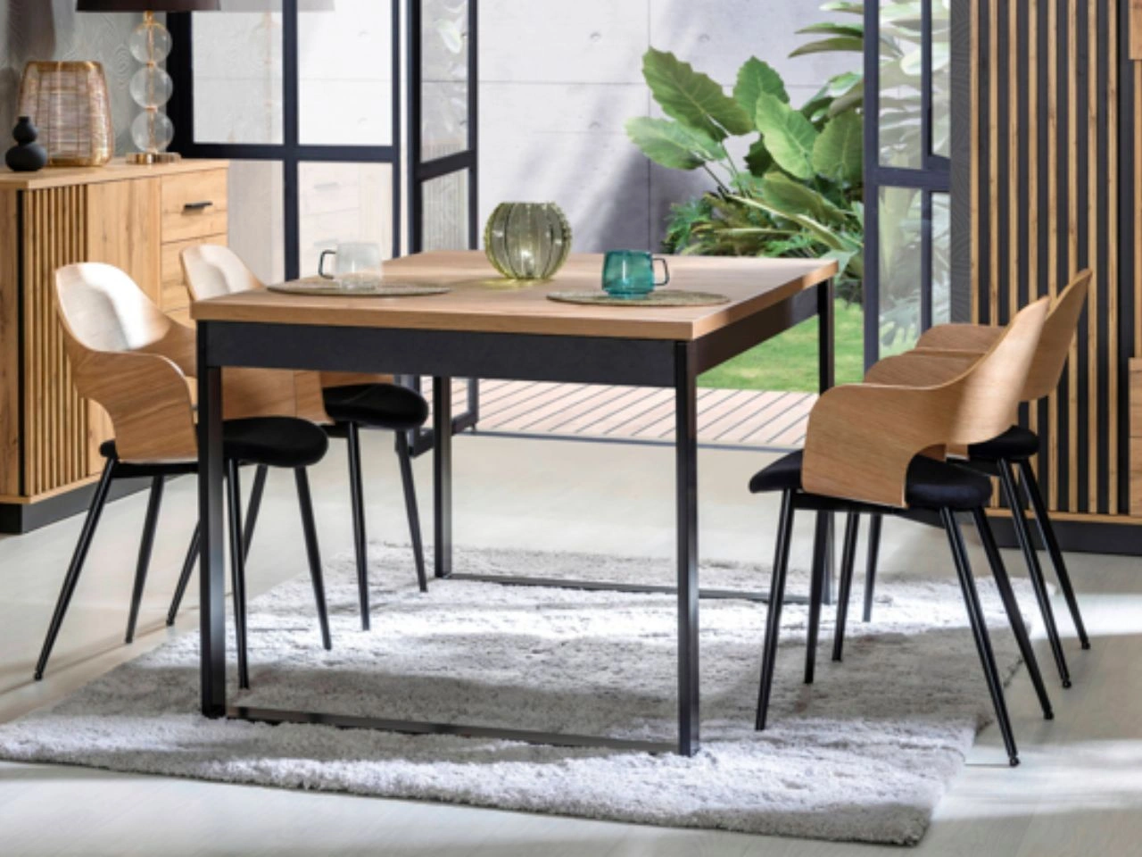 Rechteckiger Ausziehtisch Lavore Wotan Eiche, Schwarz matt