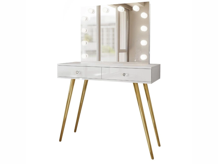 Glänzendes Weiß \ Griffe \ Golden