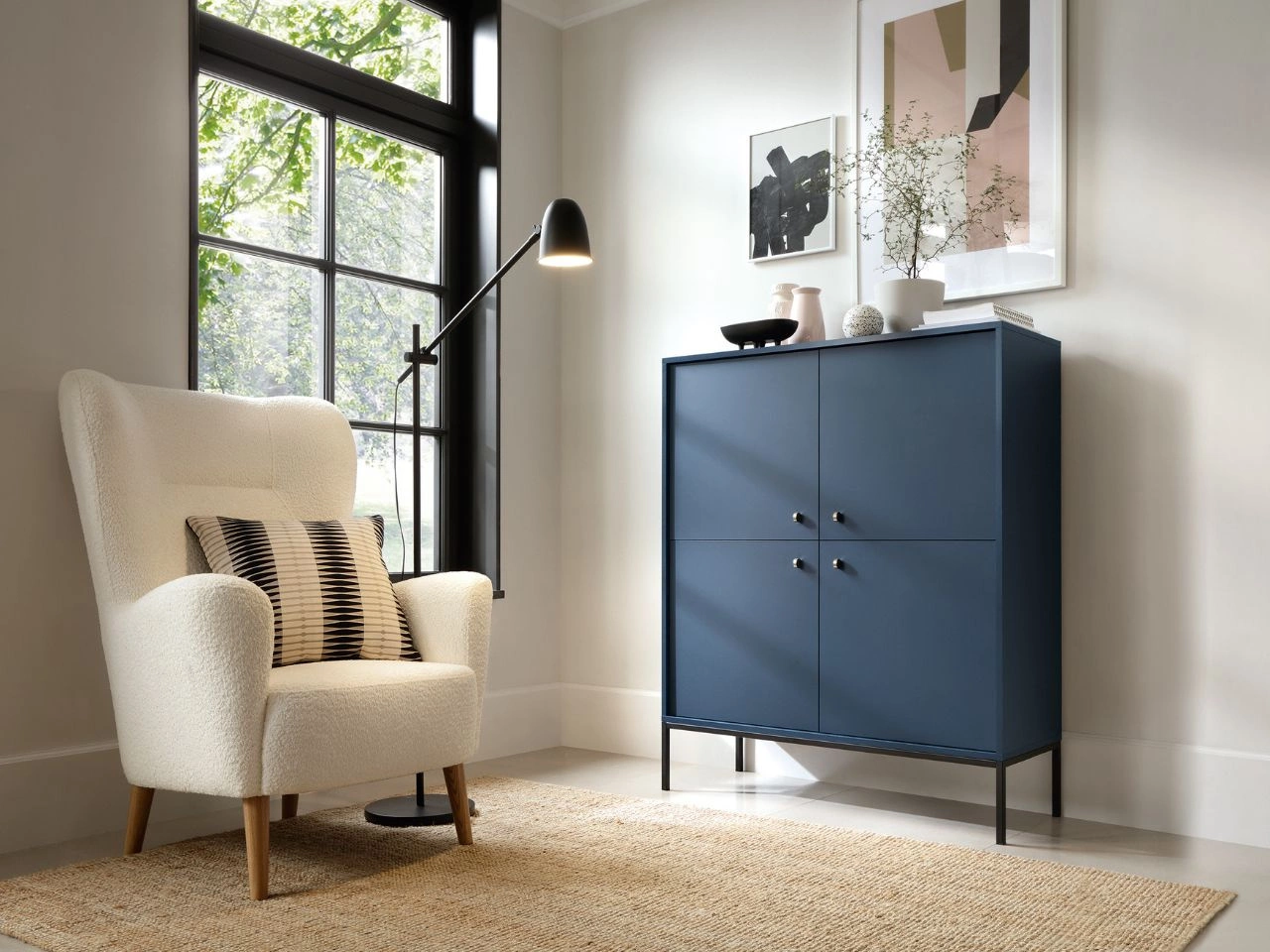 Türkommode mit Schwarz Metallbeinen Amor Marineblau