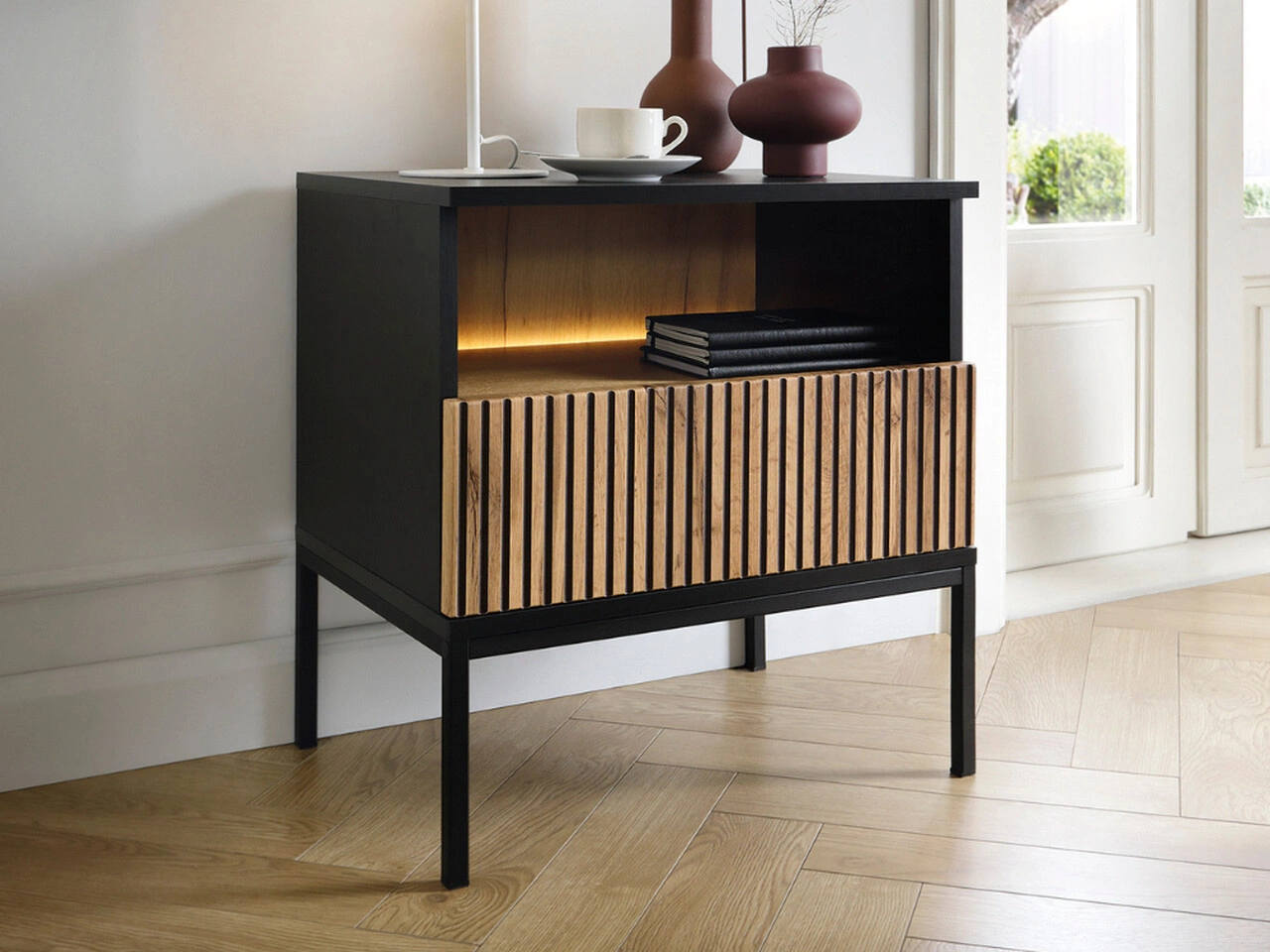 Nachtschrank mit Schublade und Led Deo Schwarz, Eiche Wotan